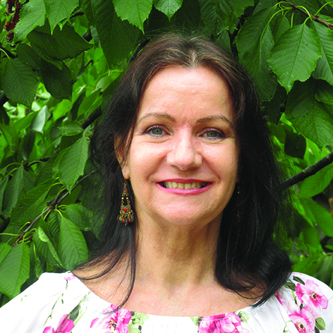 0-PORTRAIT Claire Valentin-OK Claire Valentin